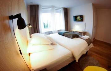 Фото номера Двухместный номер с 1 кроватью Отели типа «постель и завтрак» Hemma rooms by IKEA г. Збоншинь 13